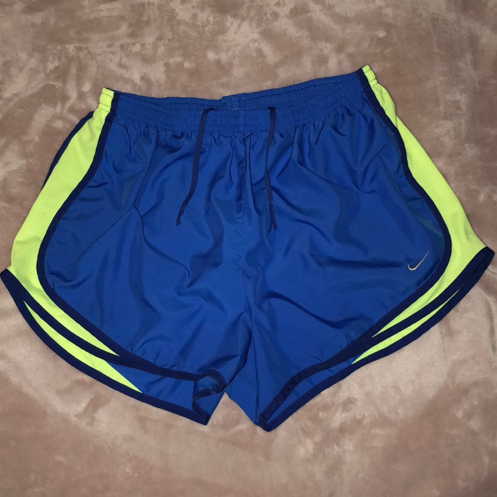 Nike Dri Fit Women’s Running shirts